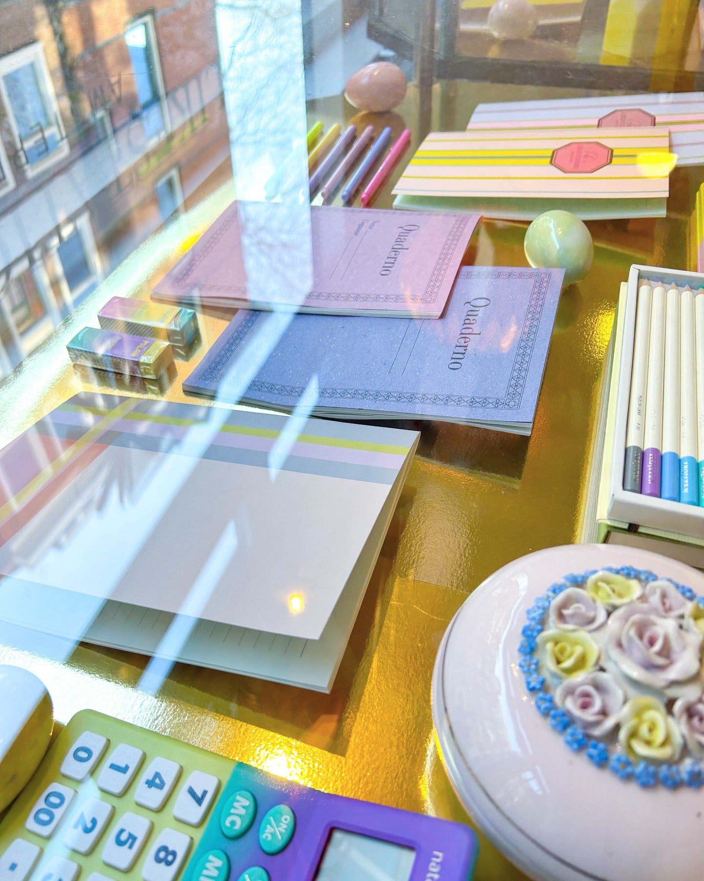 SHOP THE BOX | EXTRAVAGANZA