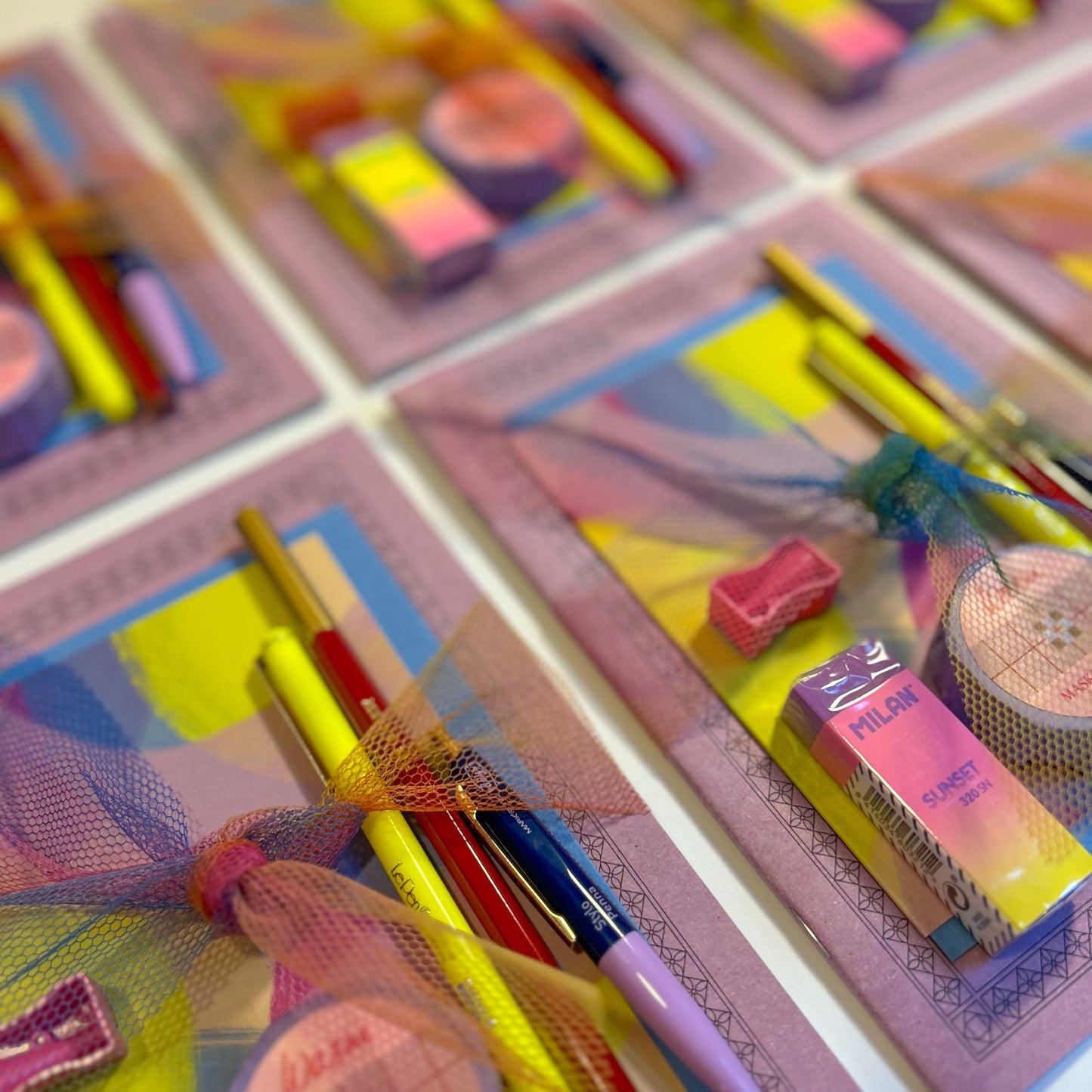 SHOP THE BOX | EXTRAVAGANZA