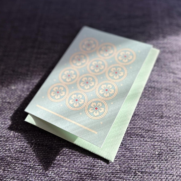 Folded Card | Vintage Flower Ice