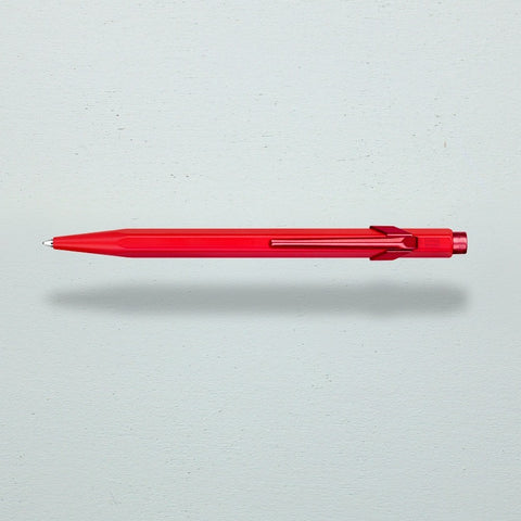 849 Claim your style | Red