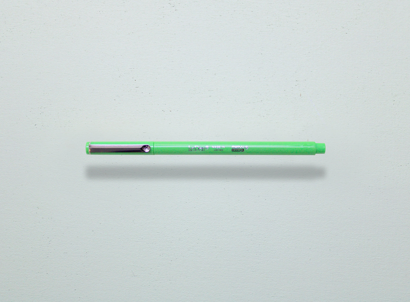Le Pen - Light Green