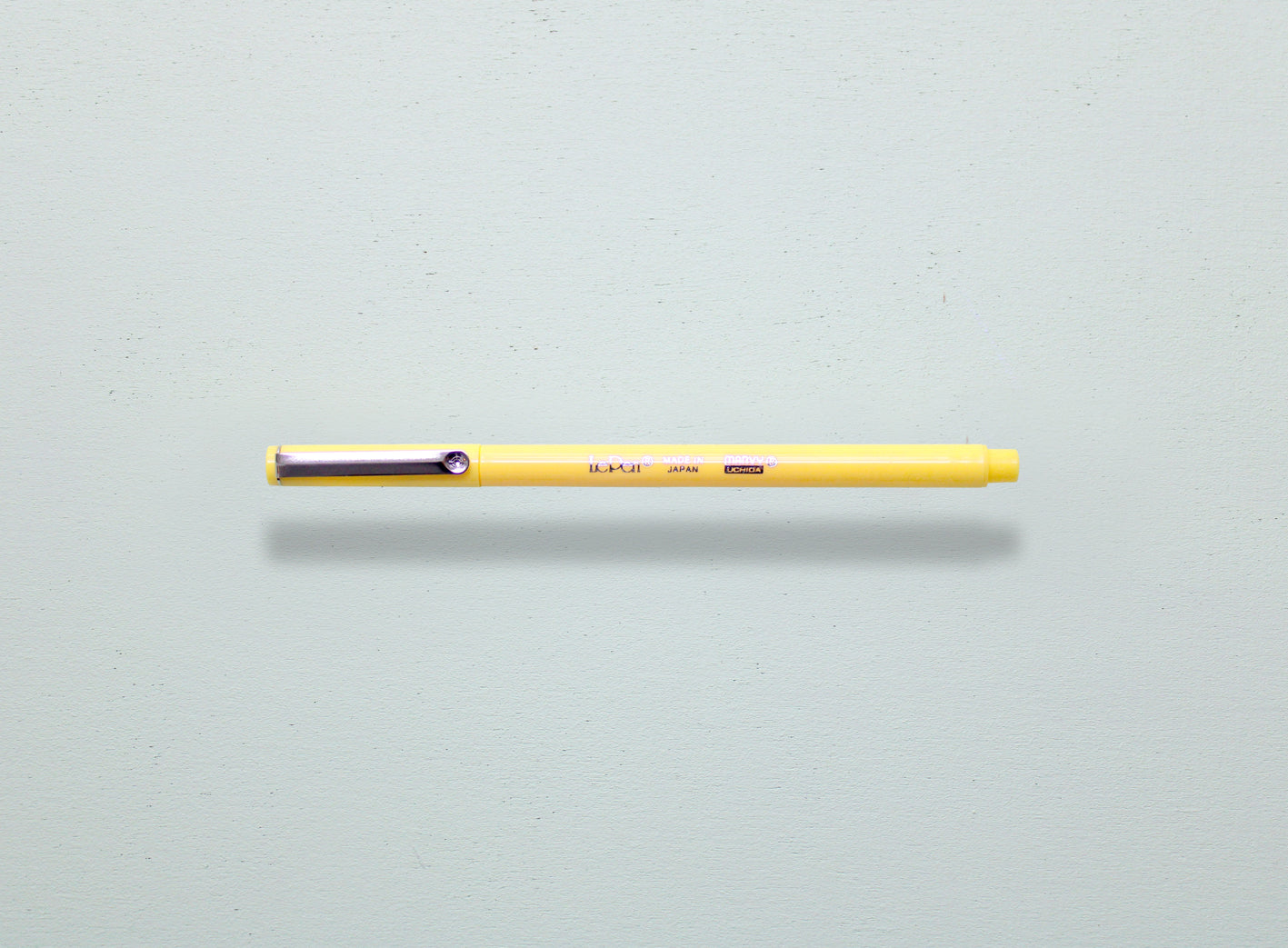 Le Pen - Yellow